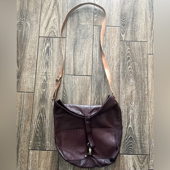 AWL SNAP fold down brown soft leather crossbody bag - Picture 2 of 14